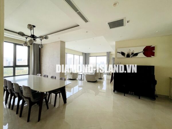 LUXURIOUS 4-BEDROOM APARTMENTS WITH BREATHTAKING VIEWS AT DIAMOND ISLAND