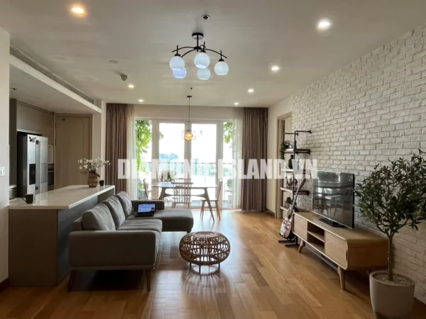 Diamond Island - 2-bedroom apartment for rent in Brilliant Tower, mid-level, featuring a captivating view of the Saigon River!