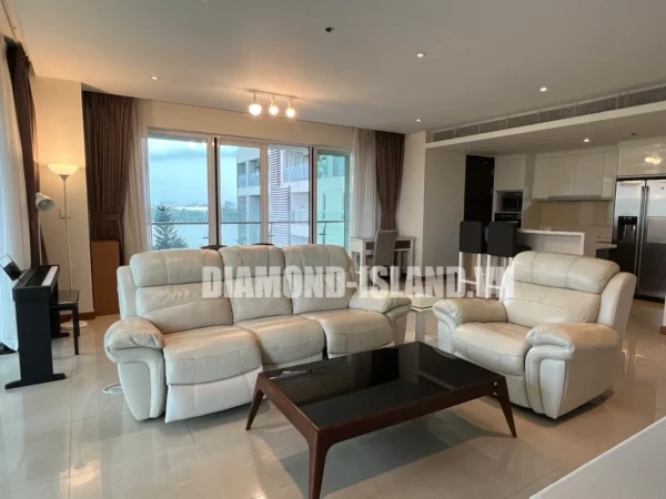 Luxury 3-bedroom apartment with an additional office space for rent at Diamond Island apartment